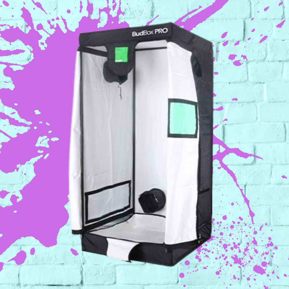 BudBox Pro Tent 75x75x160cm, ideal 75x75 tent for plants with durable design and strong supports.